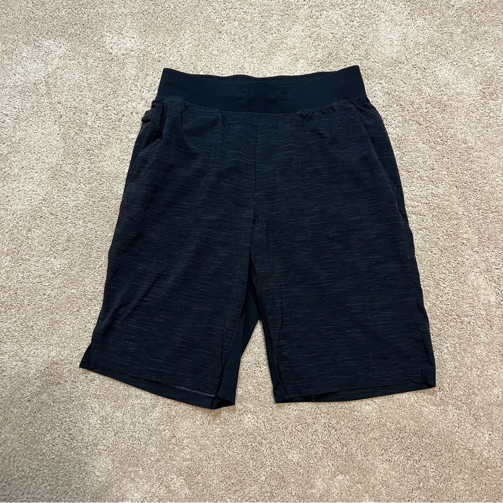 Men’s Lululemon T.H.E Short Linerless 11” Shorts Size Small